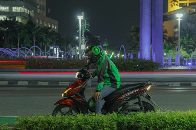 Ojolnya Gak Dibayar Sesuai Tarif, Gojek Batasi Order di Kampung Bahari