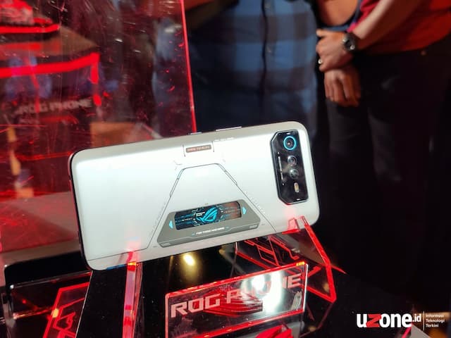 Dear Gamer, Asus ROG Phone 7 Rilis Sebelum Lebaran, THR Sudah Cair?