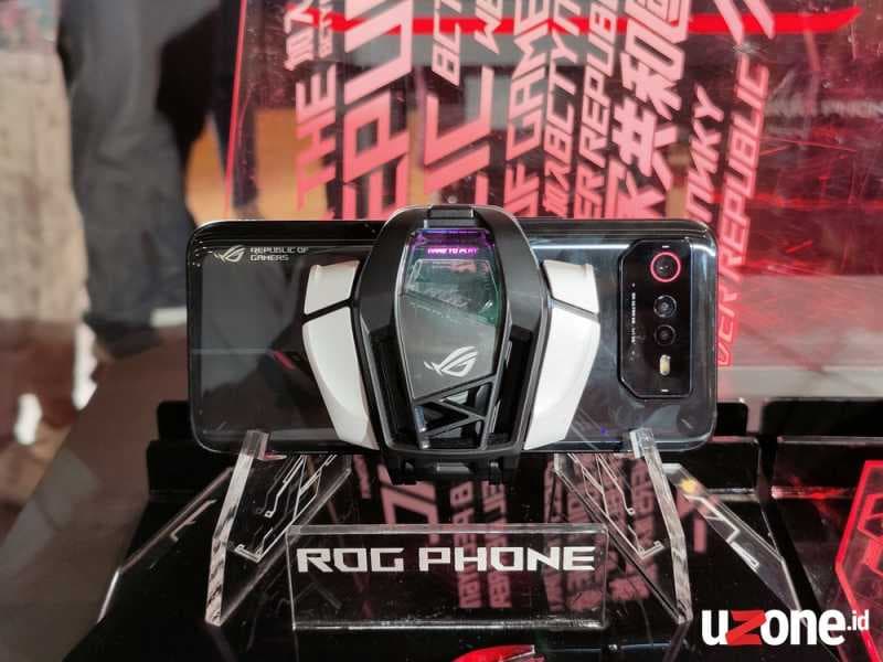 Skor Benchmark Asus ROG Phone 7 Tercepat di AnTuTu