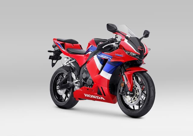 Honda Indonesia Luncurkan CBR600RR, Keren, Kencang, Canggih!