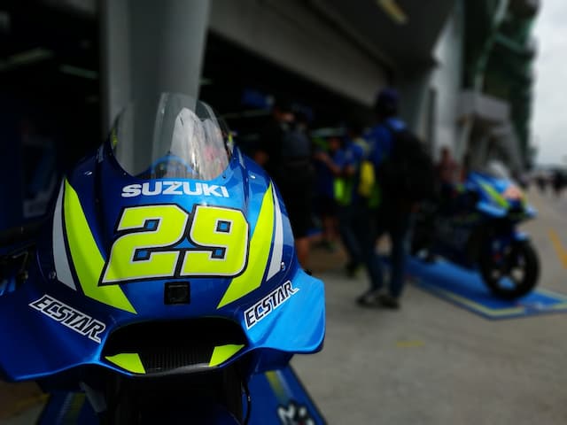 Menanti Gebrakan Suzuki di Sepang, Andrea Iannone Start di Grid Kedua