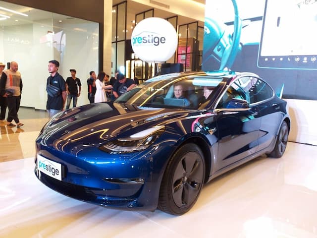 Apa Karena 11.11, Tesla Model 3 Aja Dijual di Tokopedia?