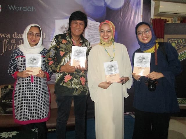  Marissa Haque Luncurkan Buku ‘Jawa dan Halal di Thailand’