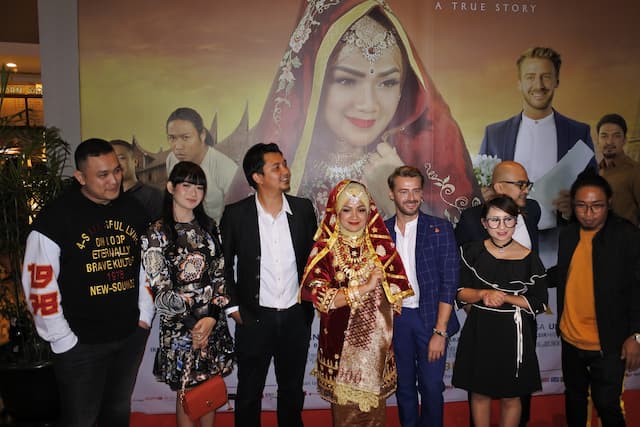 4 Fakta Menarik Nirina Zubir Main Film ‘Liam dan Laila’