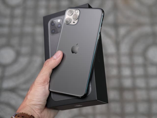 Triple Kamera iPhone 11 Picu Trypophobia