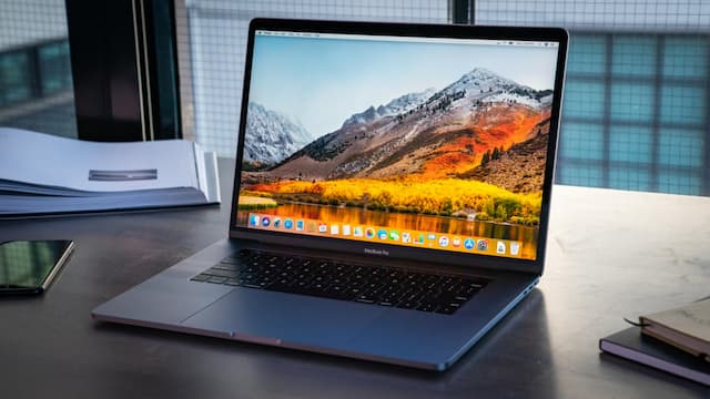 Apple Bakal Sematkan Resolusi Layar Lebih Tinggi di MacBook Pro Baru?