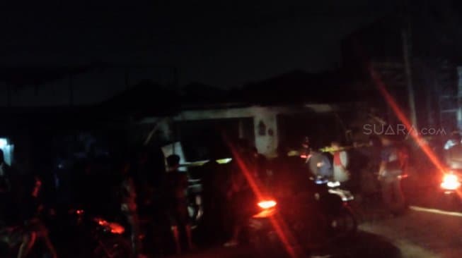 Mati Lampu, Pasutri Terpanggang Istri Tewas, Suami Luka Parah