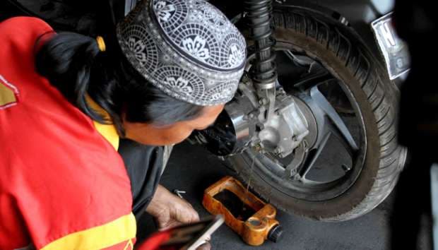 Agar Gardan Motor Matik Berumur Panjang