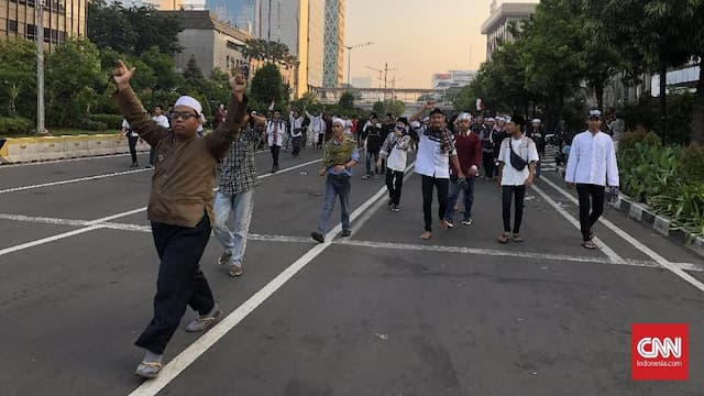 Demo 22 Mei Ricuh, Jalan Thamrin Ditutup Total