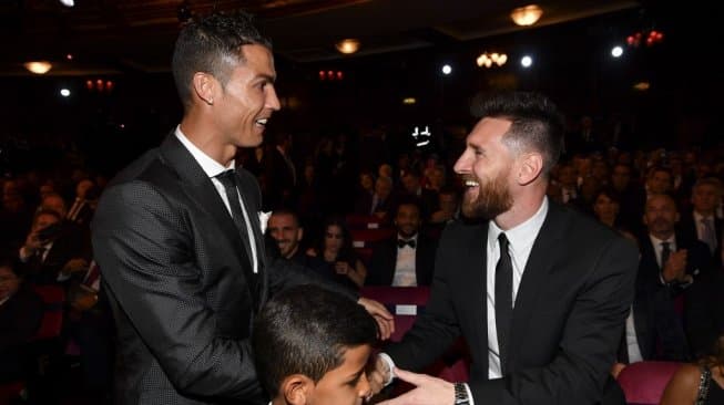 Begini Raut Ronaldo Usai Messi Dapat Gelar Best Forward UEFA Player