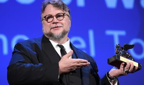 Guillermo del Toro Tanggapi 13 Nominasi Oscarnya Tahun Ini