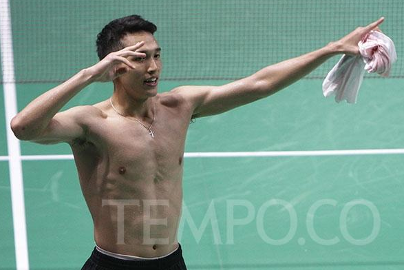 Dianggap Berkelas, Darius Sinathrya Kutip Perkataan Jonatan Christie Ini