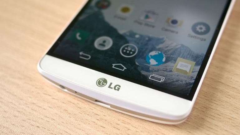 Bukan Layar Lipat, LG Siapkan Ponsel Layar “Merenggang”?
