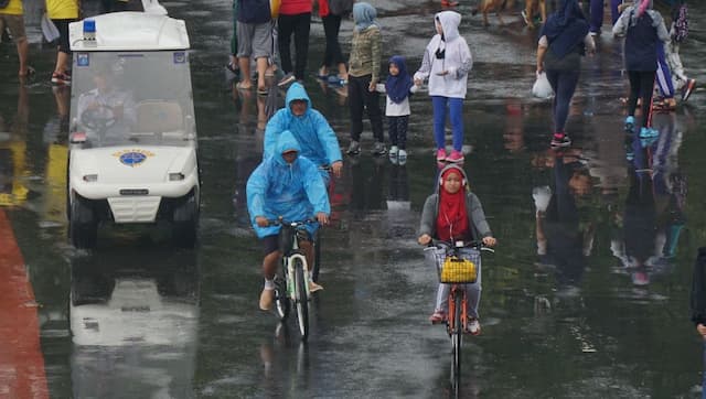 BMKG Ungkap Penyebab Jakarta Terus Diguyur Hujan 3 Hari Terakhir