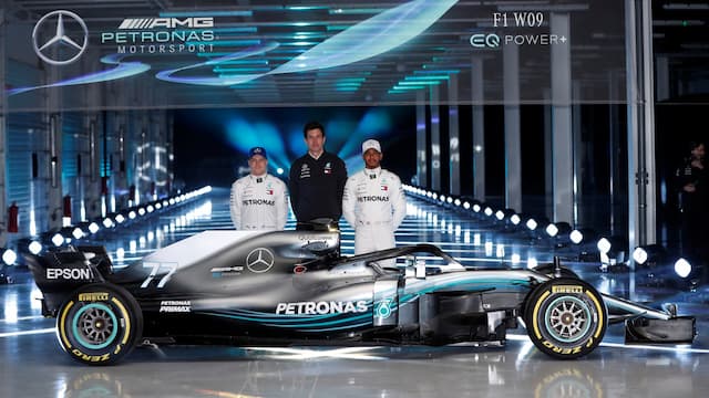 Mercedes Perkenalkan Mobil Anyar untuk F1 2018 di Sirkuit Silverstone